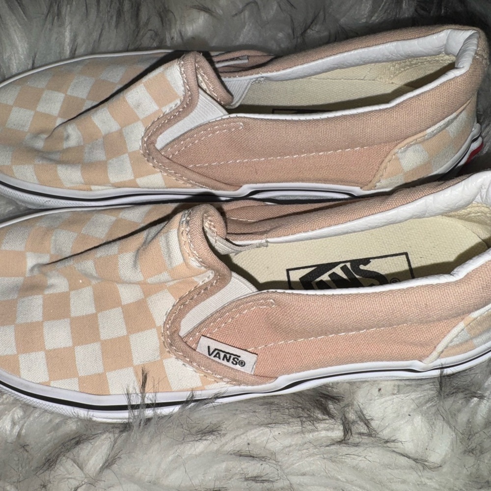vans - Picture 4 of 4